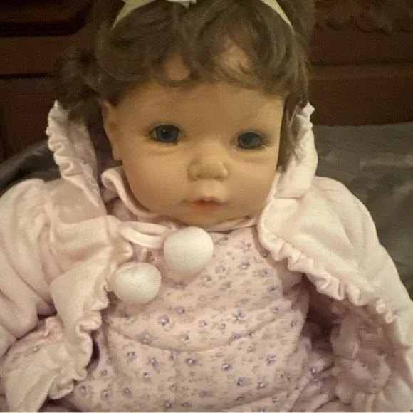 Adora doll - Picture 15 of 15